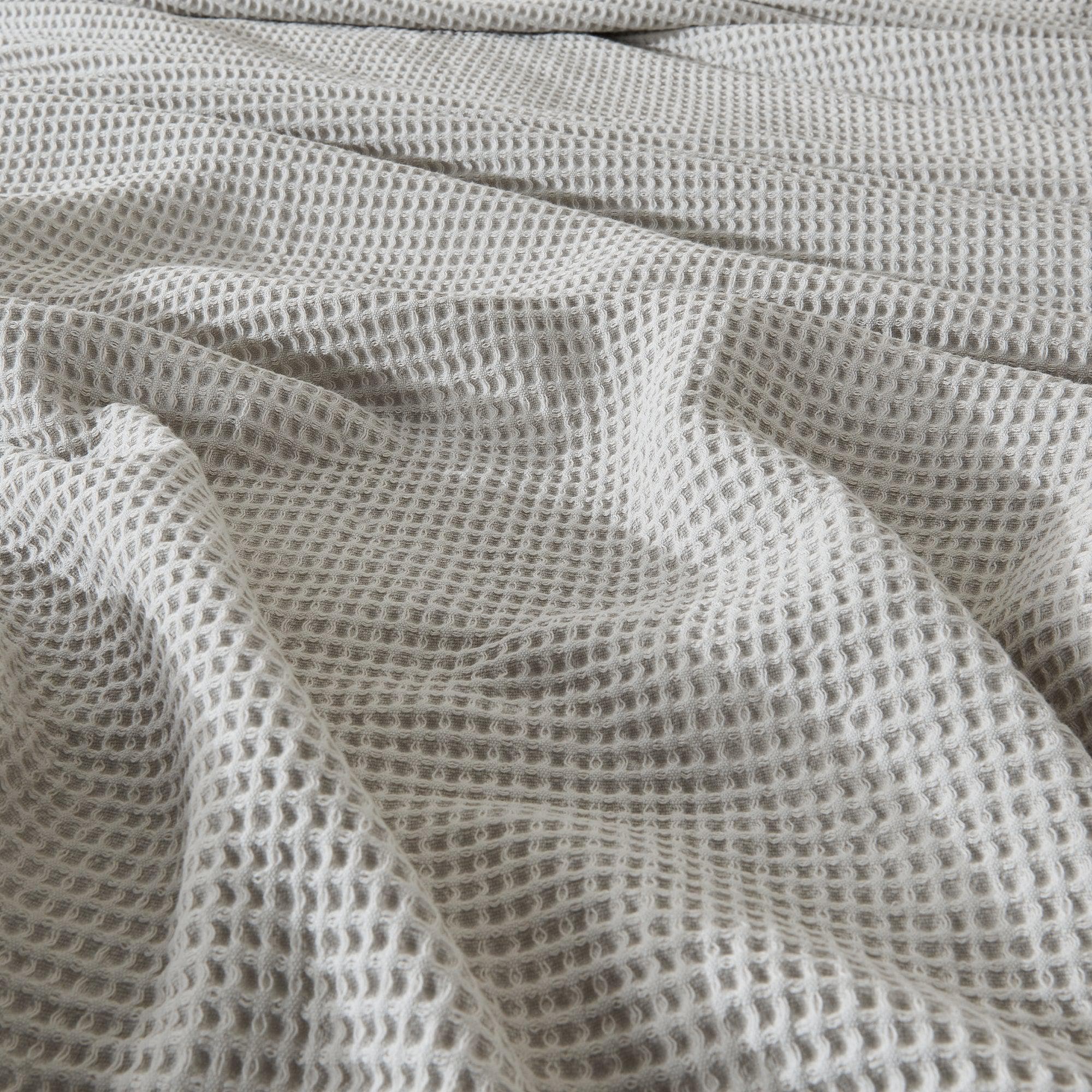 Cotton Waffle Weave Blanket – Soft, Breathable & Cozy