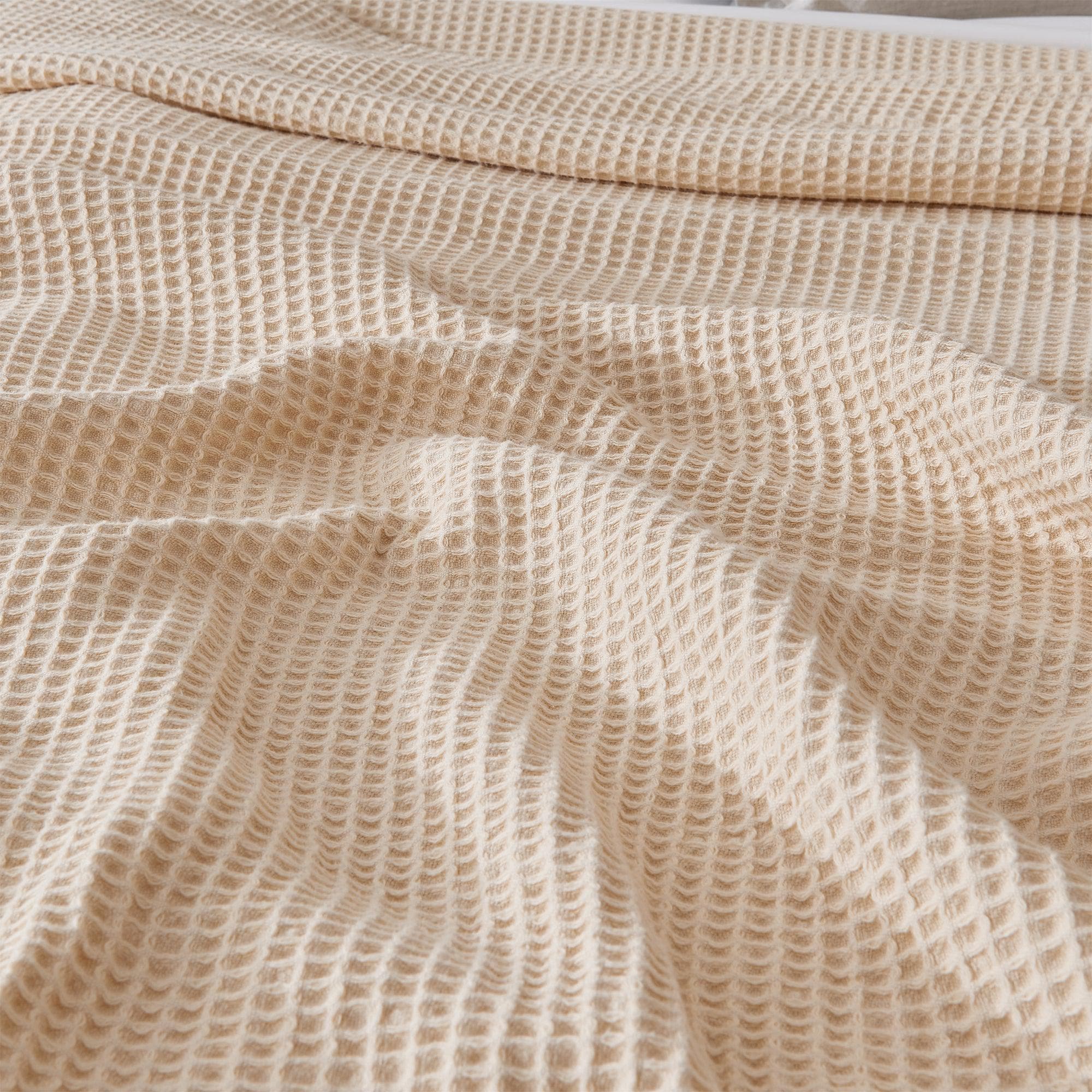 Cotton Waffle Weave Blanket – Soft, Breathable & Cozy