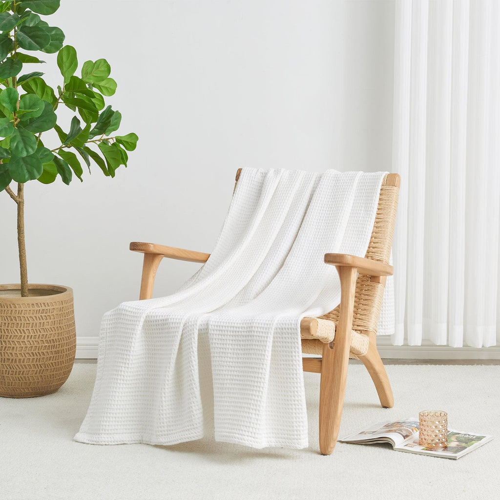 Cotton Waffle Weave Blanket – Soft, Breathable & Cozy