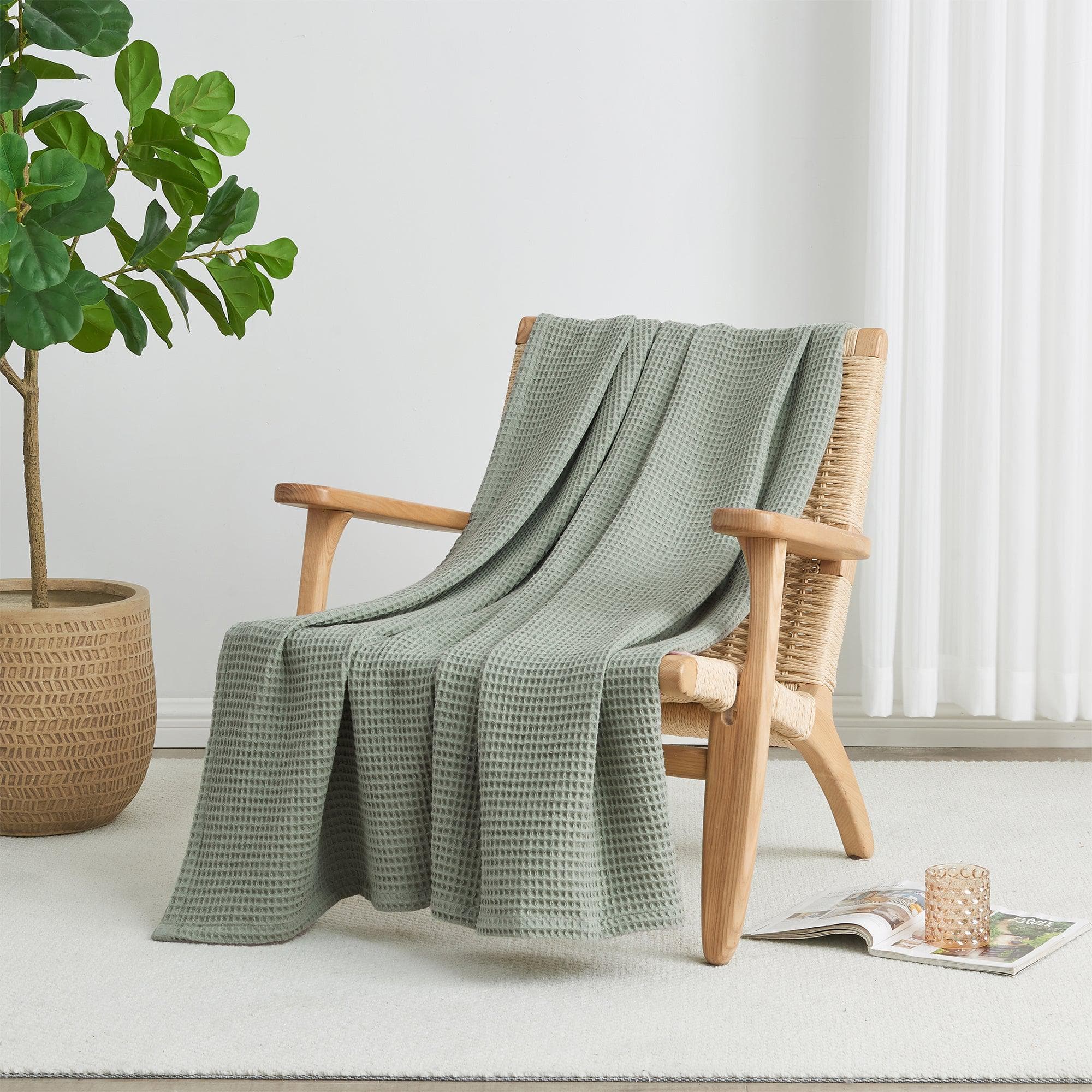 Cotton Waffle Weave Blanket – Soft, Breathable & Cozy