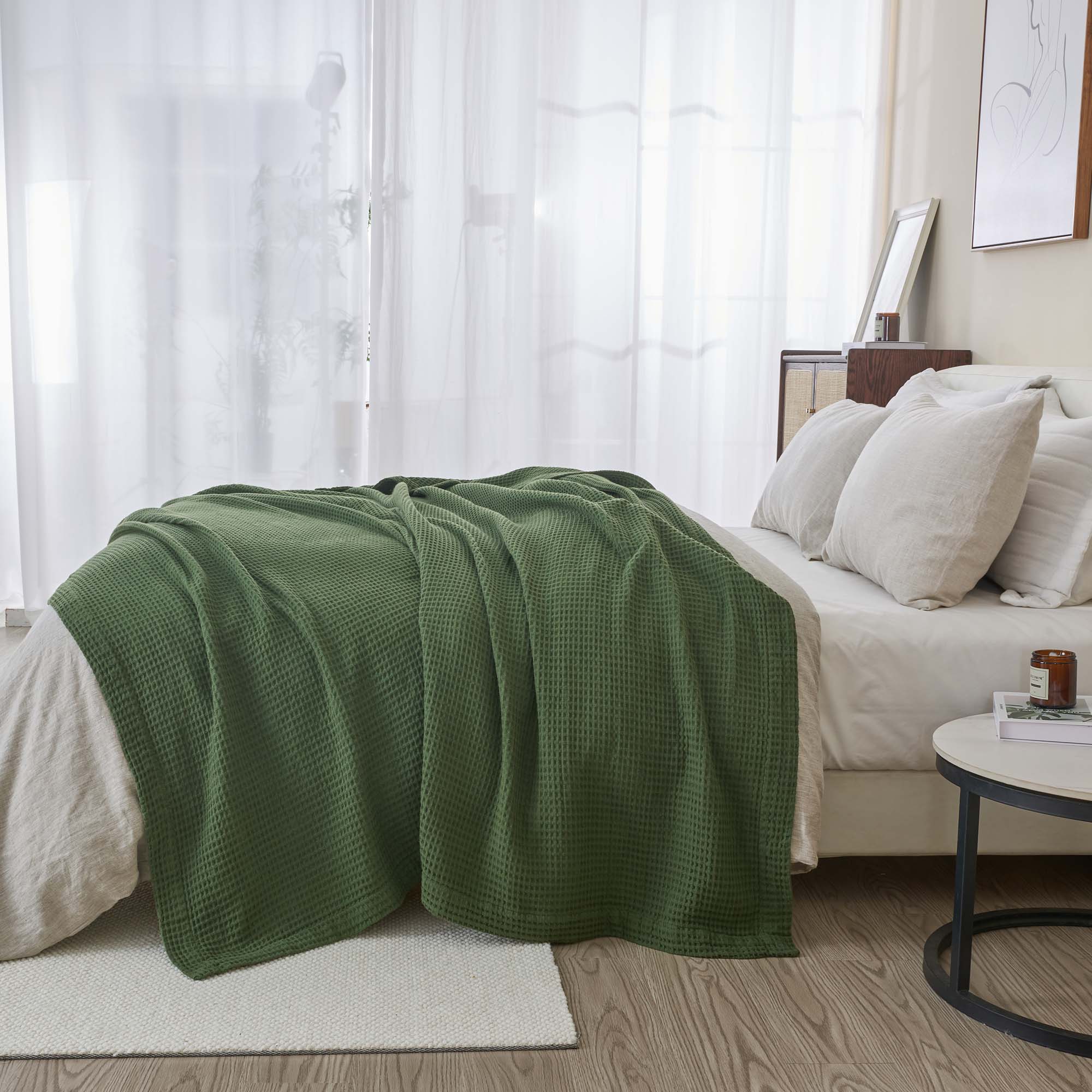 Cotton Waffle Weave Blanket – Soft, Breathable & Cozy