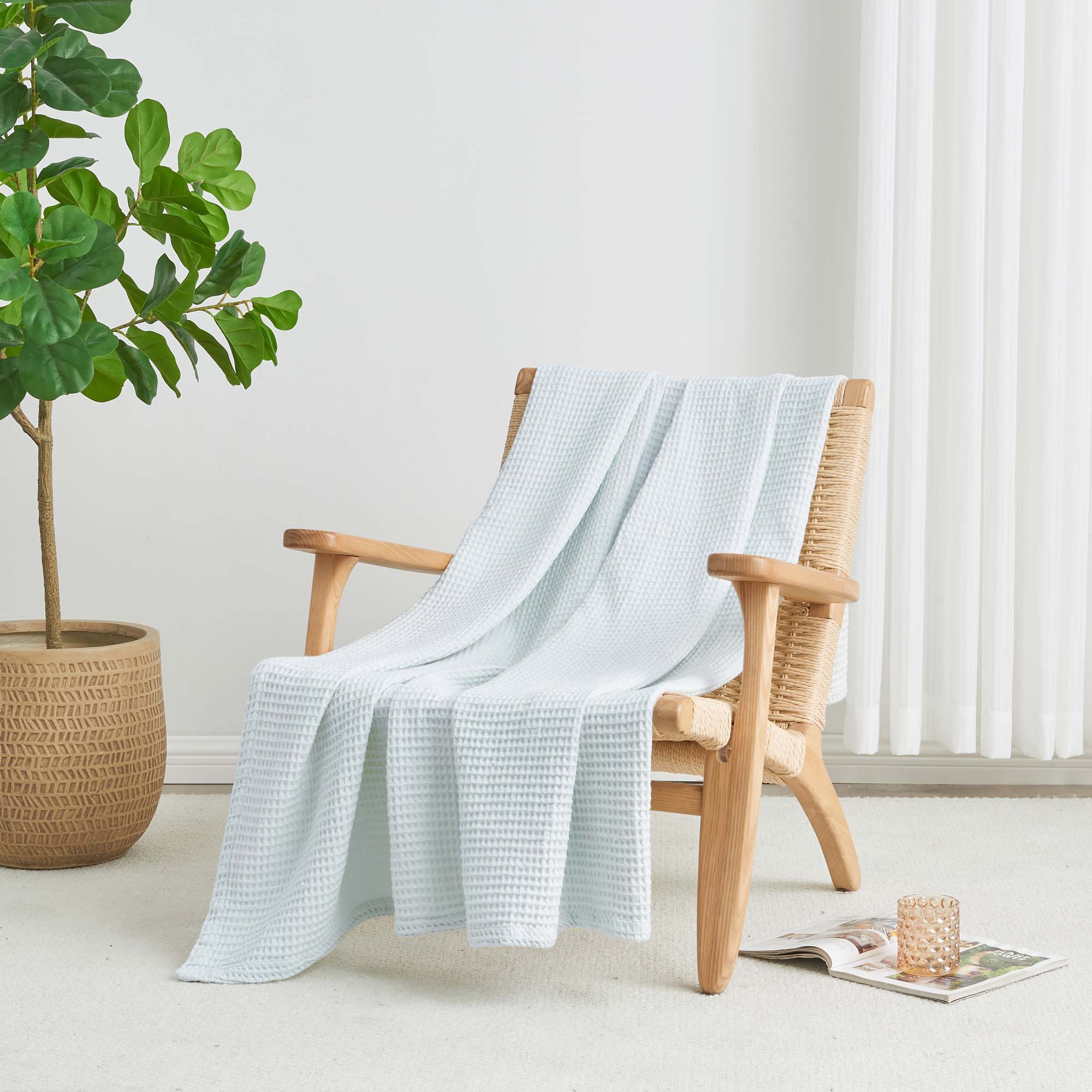 Cotton Waffle Weave Blanket – Soft, Breathable & Cozy